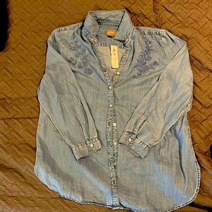 Chicos Embroidered Denim button down shirt
